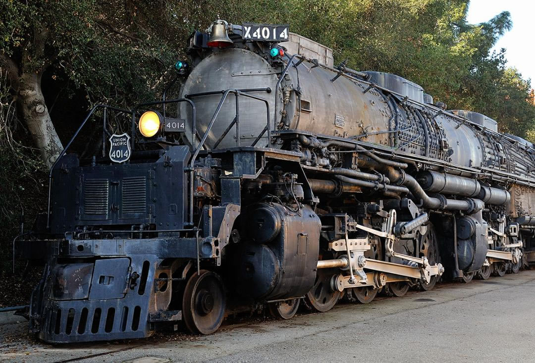 big boy steam locomotive